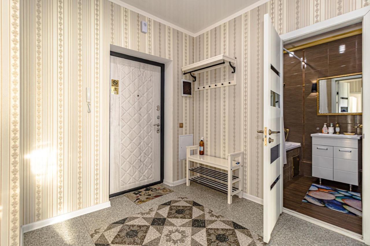 "7 Я-41" Apartment アスターナ エクステリア 写真
